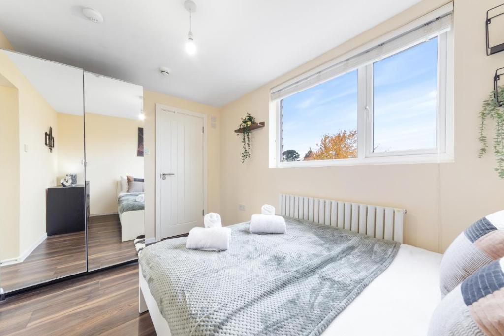 Twickenham Homes Isleworth Esterno foto